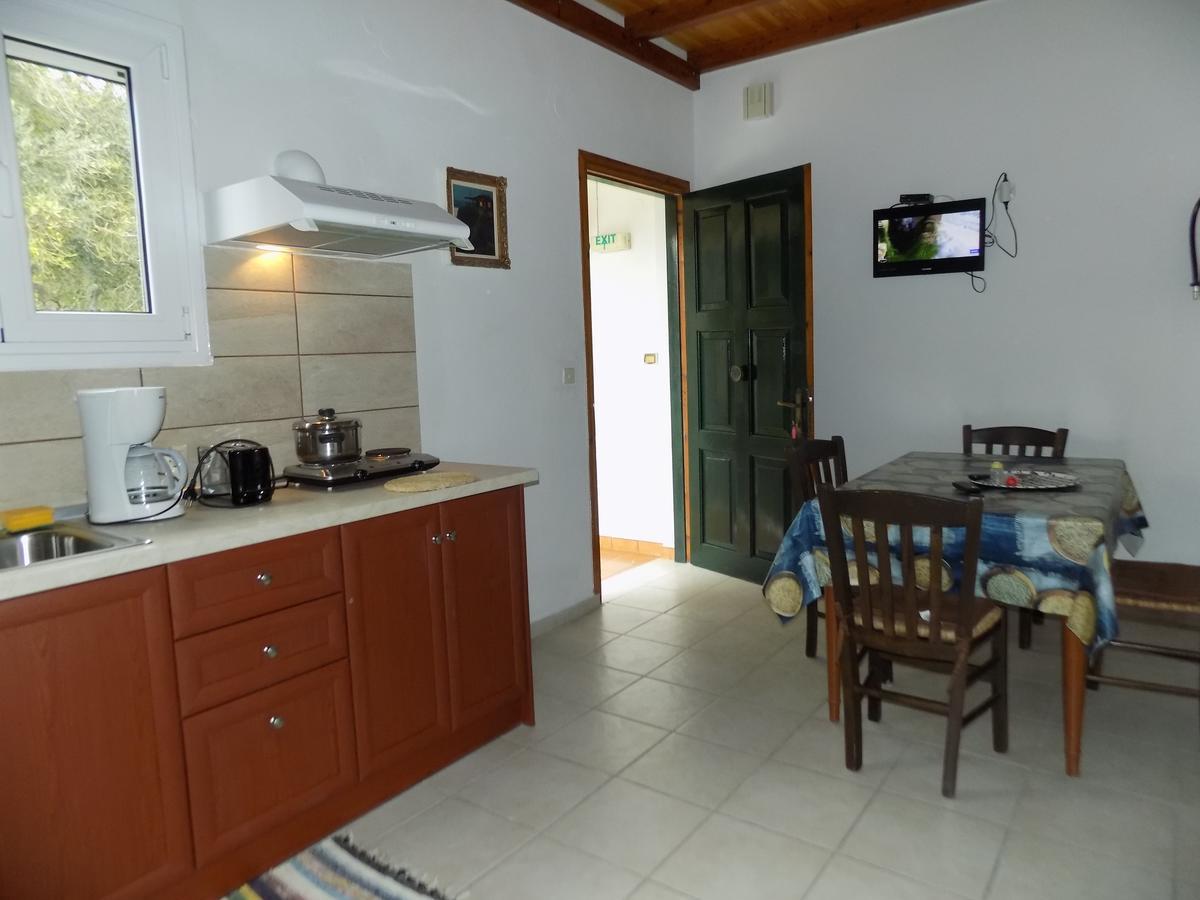 Villa Elli 1 Panoramic View イプソス エクステリア 写真
